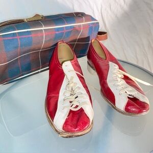 Retro Women's bowling shoes